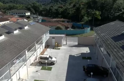 Sobrado com 2  suítes à venda 100m², por R$ 330.000 - Cidade Jardim - Caraguatatuba/SP