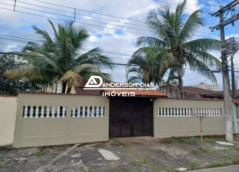 Casa com 3 dormitório à venda, 200 m² por R$ 890.000 - Poiares - Caraguatatuba/SP