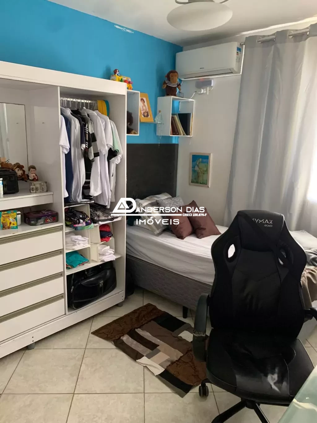 Sobrado com Piscina e 2 dormitórios a venda- 102m² por R$ 380mil- Bairro Martim de Sá- Caraguatatuba/SP