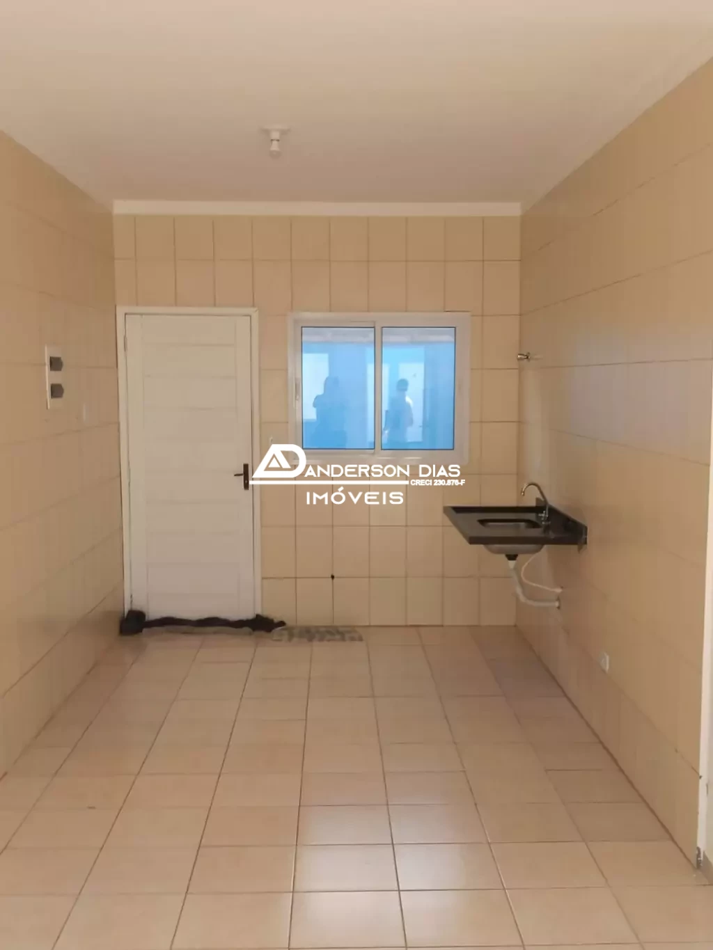 Apartamento com 2 dormitórios à venda, 63 m² por R$ 250.000 - Praia das Palmeiras - Caraguatatuba/SP