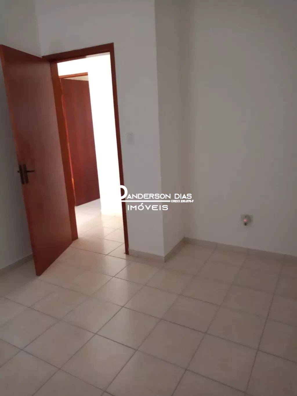 Apartamento com 2 dormitórios à venda, 63 m² por R$ 250.000 - Praia das Palmeiras - Caraguatatuba/SP