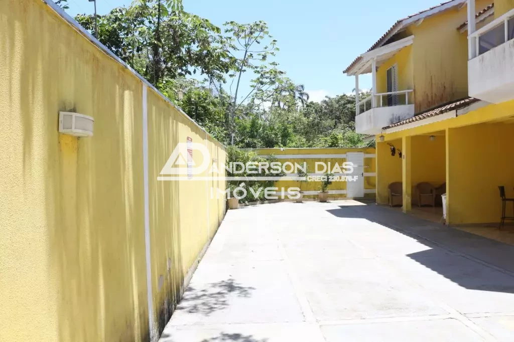Sobrado com 2 Suítes à venda, 85 m² por R$ 520.000 - Jardim Arua - Caraguatatuba/SP
