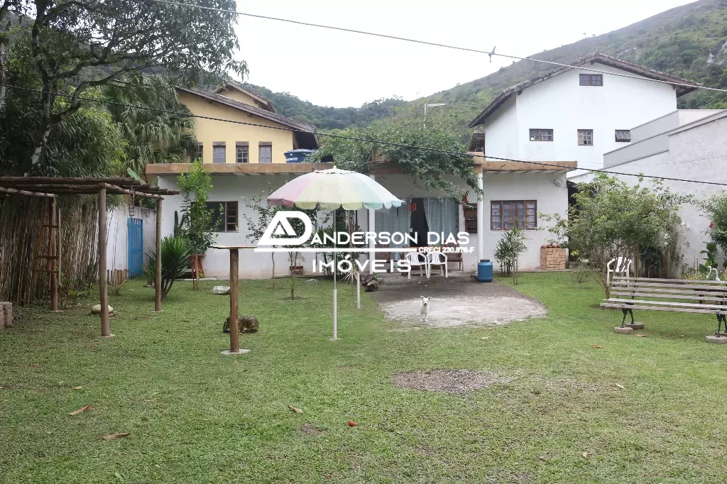 Casa com 2 dormitórios à venda, 80 m² por R$ 385.000 - Martim de Sá - Caraguatatuba/SP