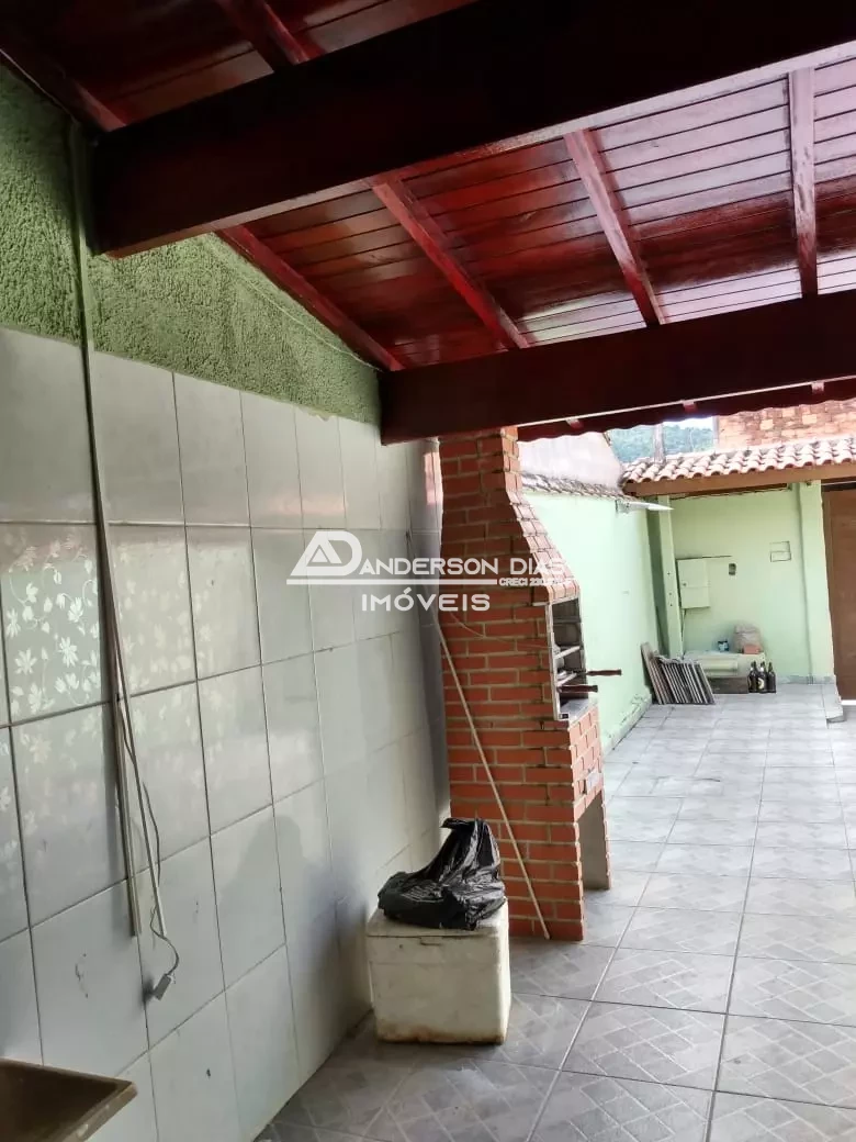 Sobrado com 2 dormitório à venda, 86 m² por R$ 250.000 - Rio do Ouro - Caraguatatuba/SP